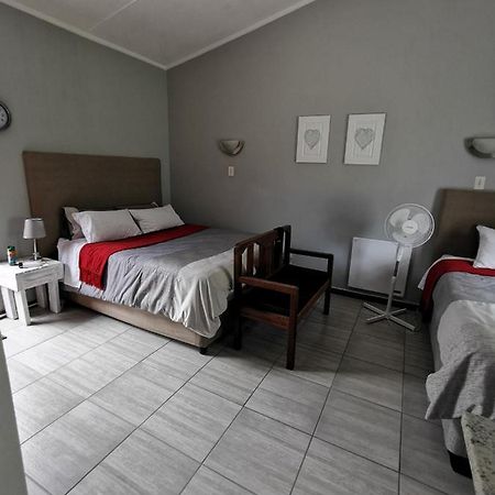Stew S Room Полокване Екстериор снимка