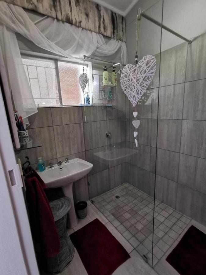 Stew S Room Полокване Екстериор снимка