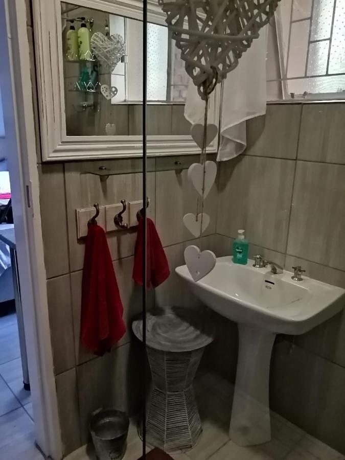Stew S Room Полокване Екстериор снимка
